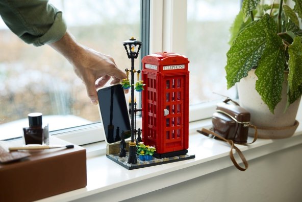 Lego telefonska govornica (6).jpg