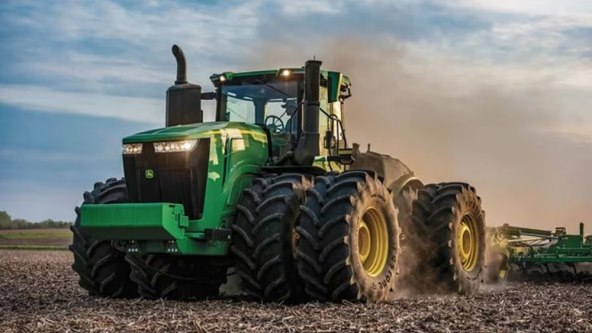 John Deere (2).jpg