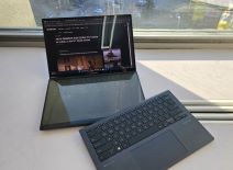 Asus Zenbook Duo UX8406 (17).jpg