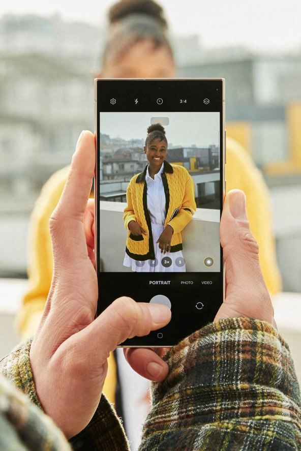 Samsung Galaxy S24 Ultra (1).jpg