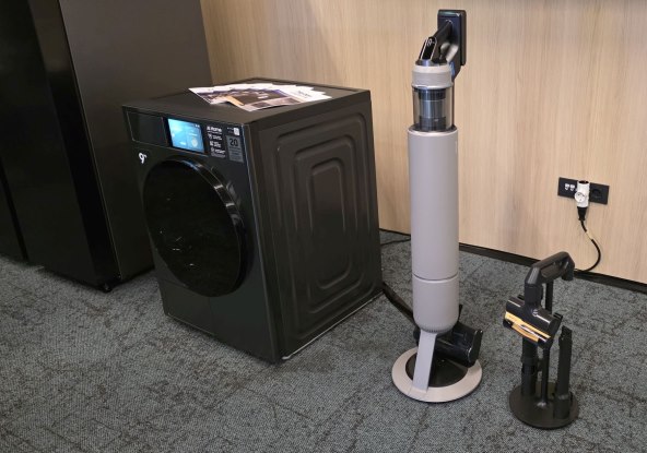 Samsung perilica rublja, usisavač.jpg