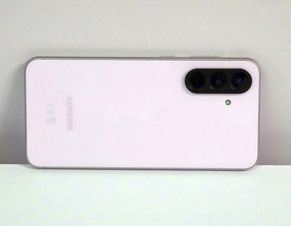Samsung Galaxy A56 5G (2).jpg