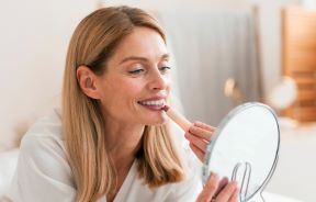 Ruž pedesete šminkanje.jpg