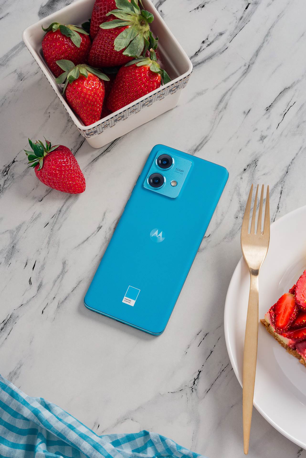 Motorola edge 40 neo Caneel Bay (10).jpg