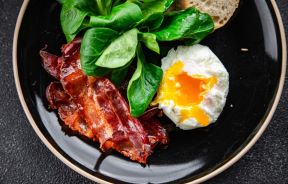 Doručak jaja slanina.jpg