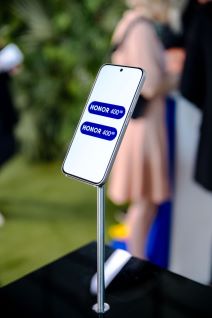 StoryBOOK umjetnošću zaigranim partyjem u Muzeju suvremene umjetnosti predstavio svoje 55. izdanje