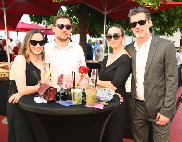 Matea Brkić Lovrić iz TZ Bilogora Bjelovar sa suprugom Markom i direktorica TZ Bilogira Bjelovar Ana Kelek i partner Valter Bačak.jpg