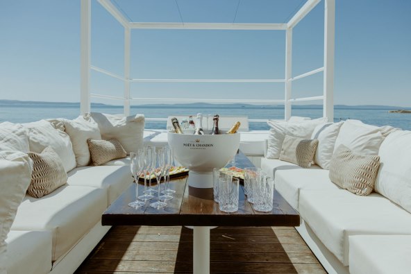 VIP Lounge1.jpg