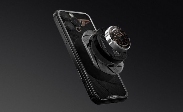 Caviar iPhone No Time To Die Edition (4).jpg
