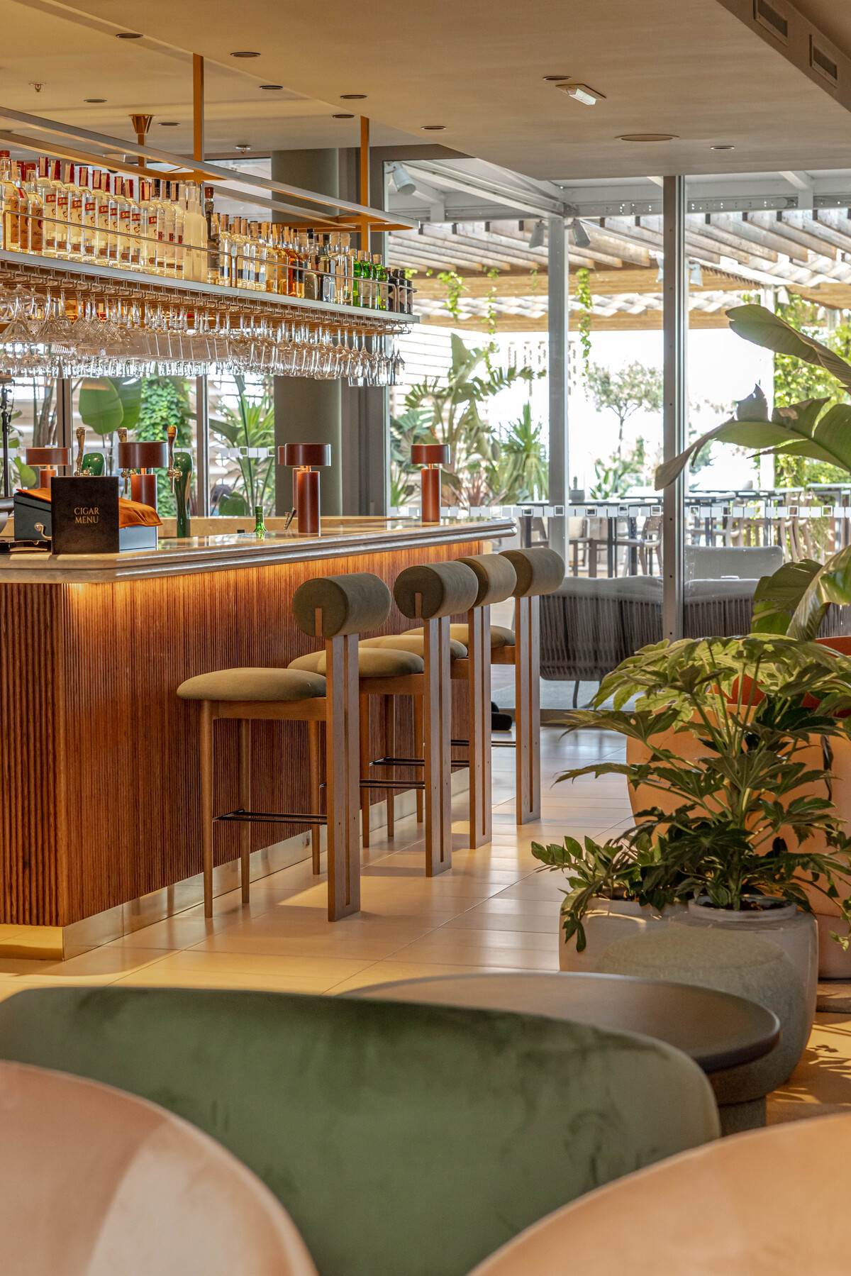 Mint Bar 93.jpg