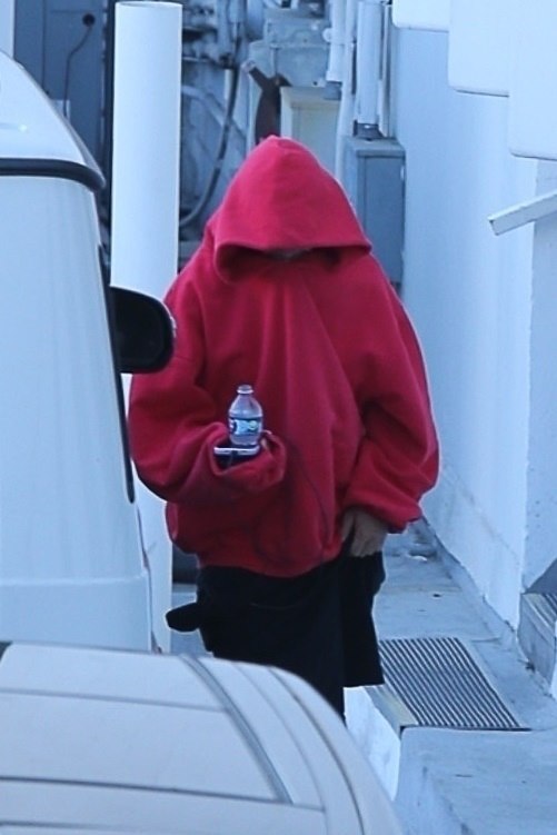 Justin Bieber skriva se od paparazza