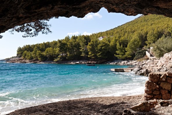 Zavala Hvar.jpg