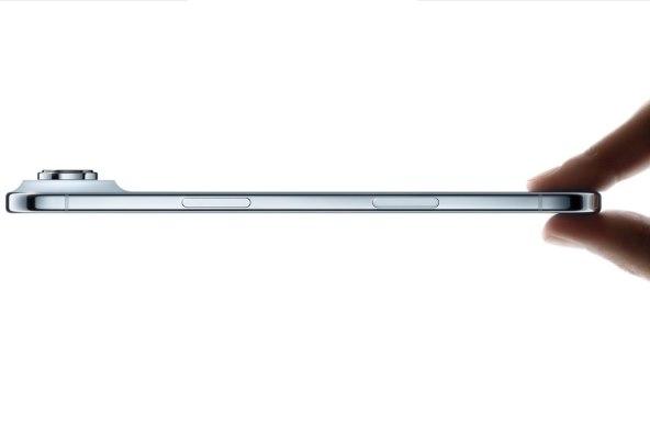 Apple iPhone Air (1).jpg