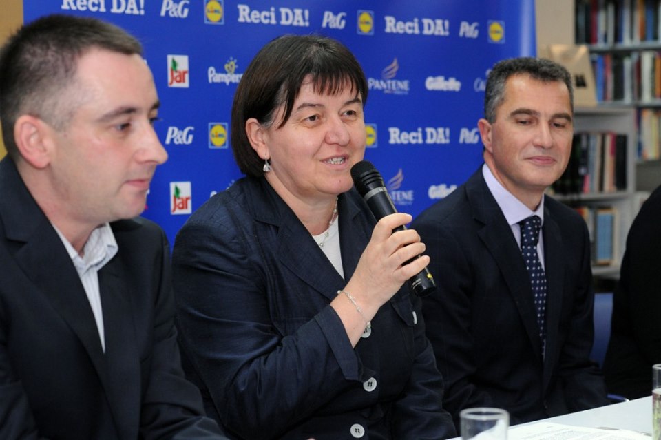 Donacija vrijedna četvrt milijuna kuna uručena Zajednici za sindrom Down