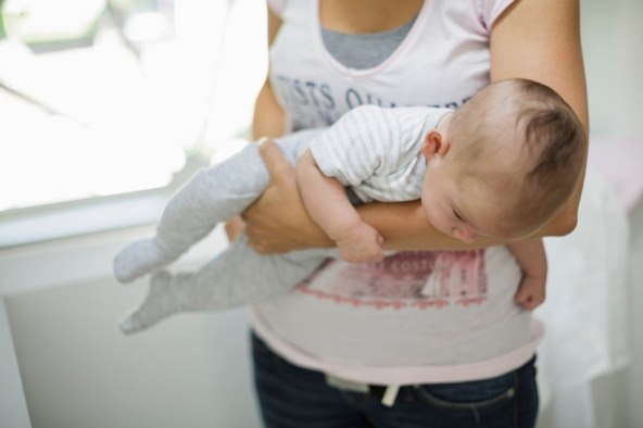 postavljajte-bebu-na-trbuh-polozaj-koji-pospjesuje-sveukupni-razvoj
