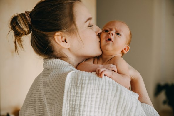 kako zaustaviti štucanje kod bebe