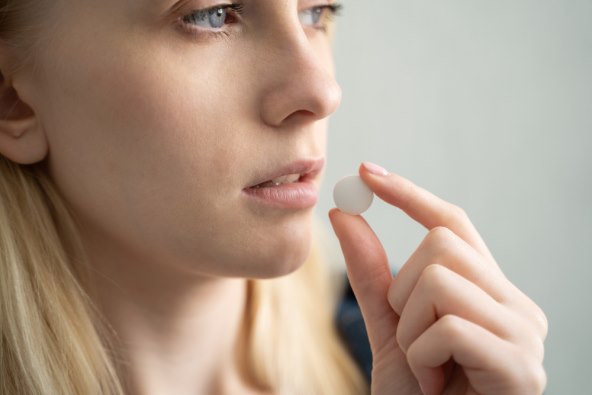 Je li sigurno dojiti bebu ako je mama prehladena