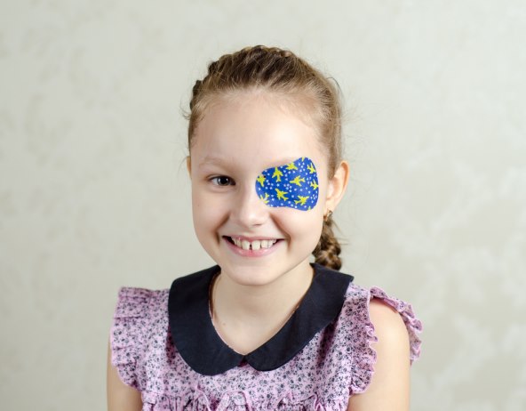 15 simptoma slabovidnosti - problemi s vidom kod djece