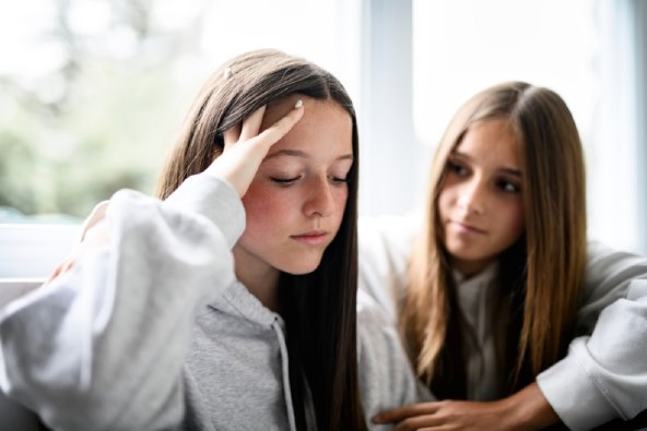 Trend preuranjenog puberteta - djevojcica od 6 godina dobivaju menstruaciju i rastu im grudi