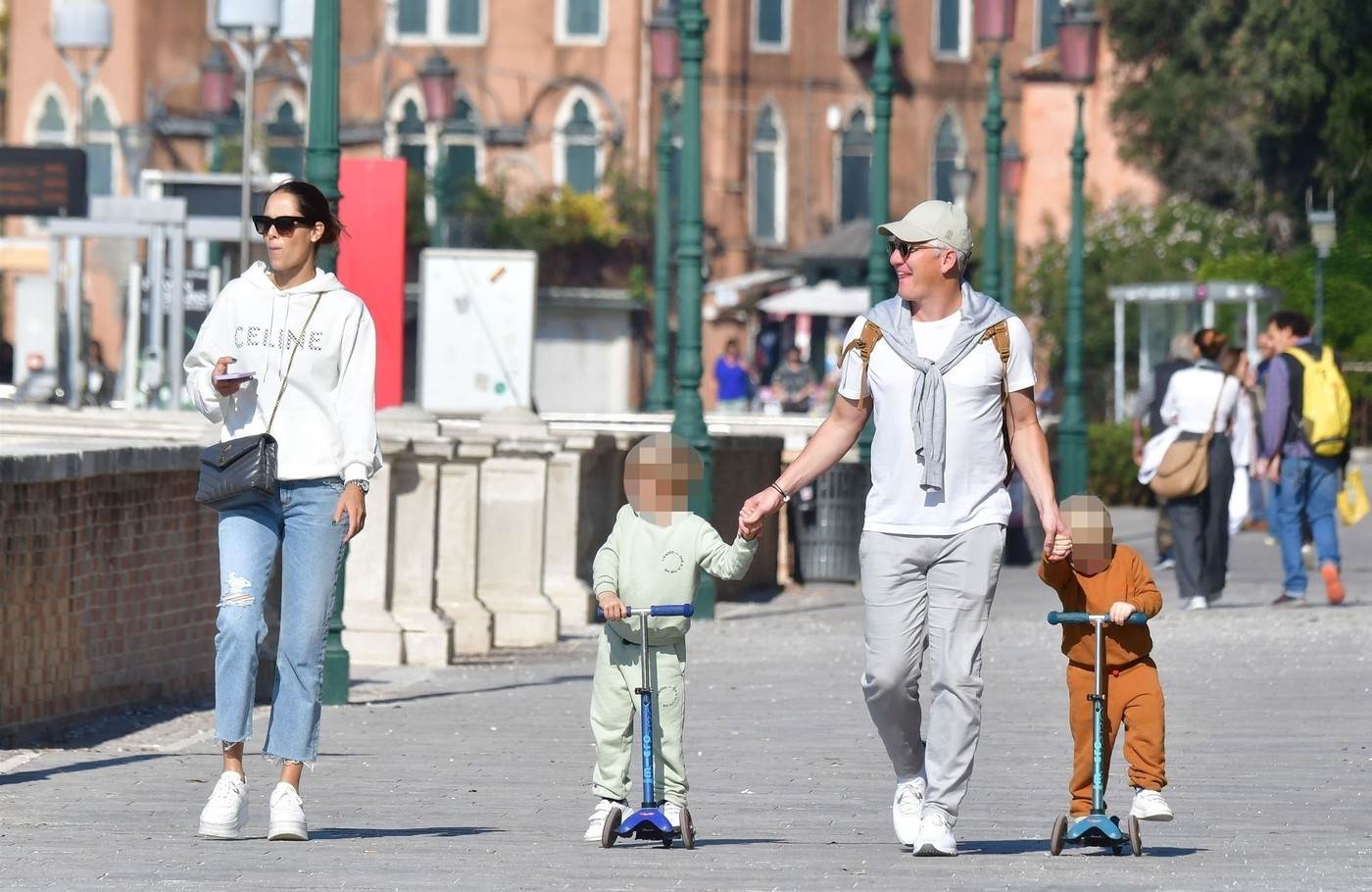 Prvi susret bivših supružnika nakon burnog razvoda