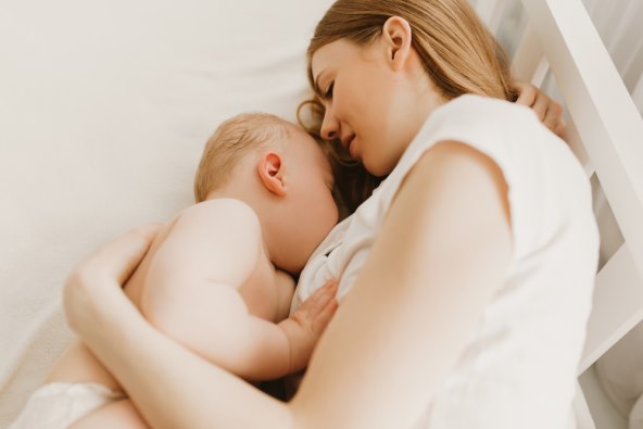 Kako odabrati dar za novopecenu mamu