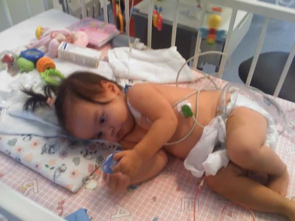 djeca-i-problemi-s-bubrezima-sa-samo-11-mjeseci-zivota-na-dijalizi-evo-price-njezine-mame