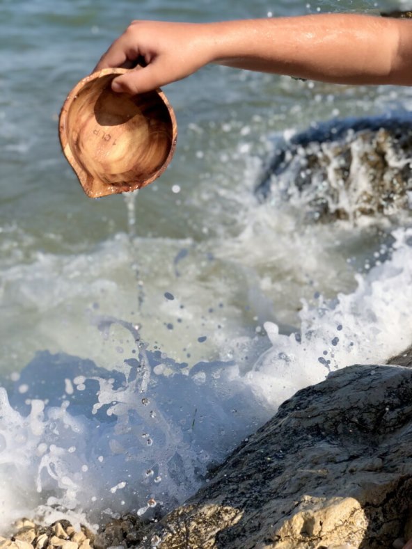 tete-iz-vrtica-cigra-savjetuju-i-bez-kupanja-na-plazi-kreativna-igra-psihorazvoj-razvoj-fine-motorike-fotomoze-biti-zabavno