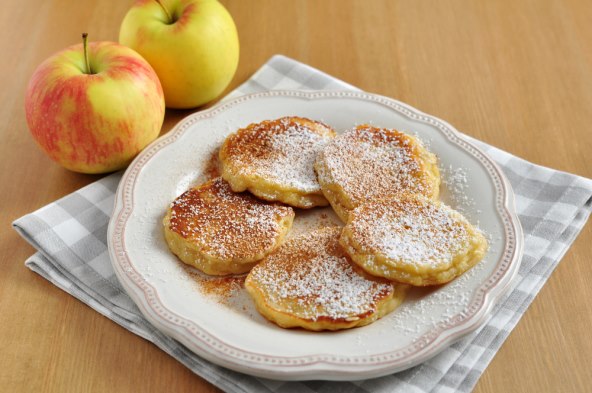 Kako napraviti palacinke s jabukama