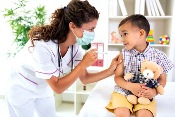 Koje su nuspojave cjepiva, izaziva li autizam?