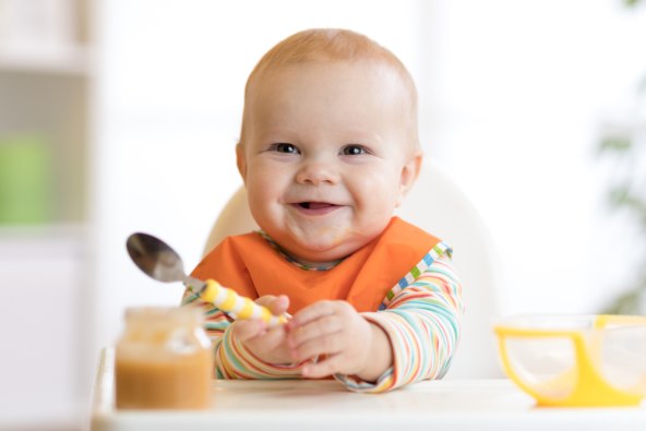 Nutricionistica otkrila koje namirnice nikad ne trebate davati bebi