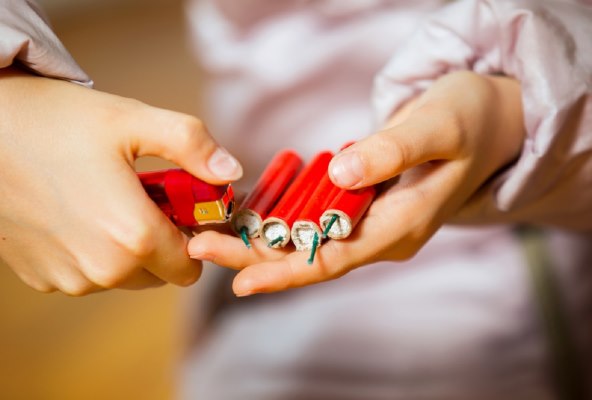 Strah od vatrometa kod djece - 6 savjeta psihologinje za mirne blagdane