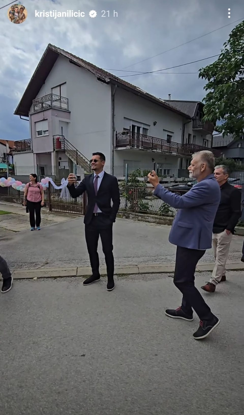 62834458-vjencanje-davora-lovrena-i-njegove-partnerice.jpg