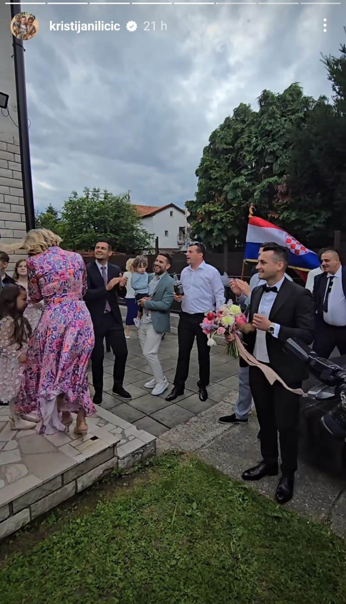62834467-vjencanje-davora-lovrena-i-njegove-partnerice.jpg