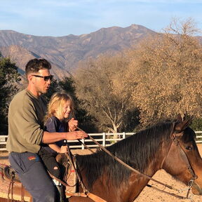 Jon Bernthal i Erin Angle zajedno su dobili troje djece