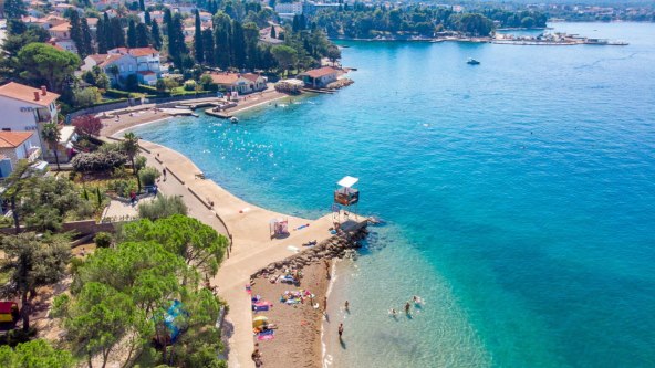 plaža rupa otok krk