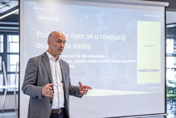 Marijan Kralj,direktor Groupama osiguranja.JPG
