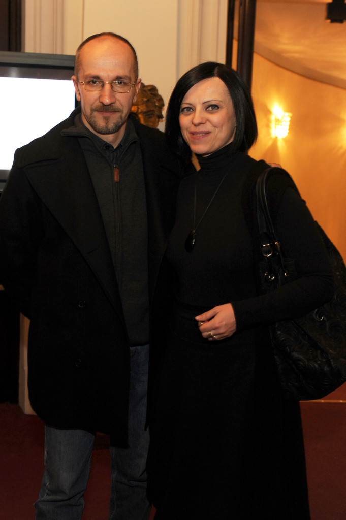 Mirela Holy s partnerom na špici