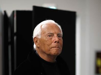 Giorgio Armani ima 91 godinu, a izgleda i radi poput mladića