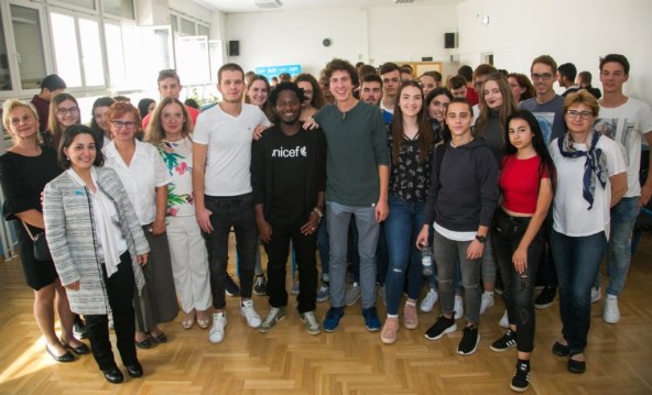 inspiracija-djeci-dok-ste-zivi-uvijek-se-nesto-dobro-moze-dogoditi