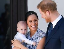 Kakvu je poruku kralj Charles poslao sinu princu Harryju?