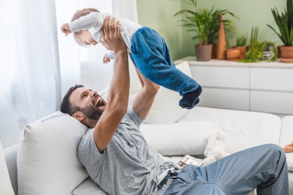 Mama je ljubomorna na pažnju koju tata daje djetetu