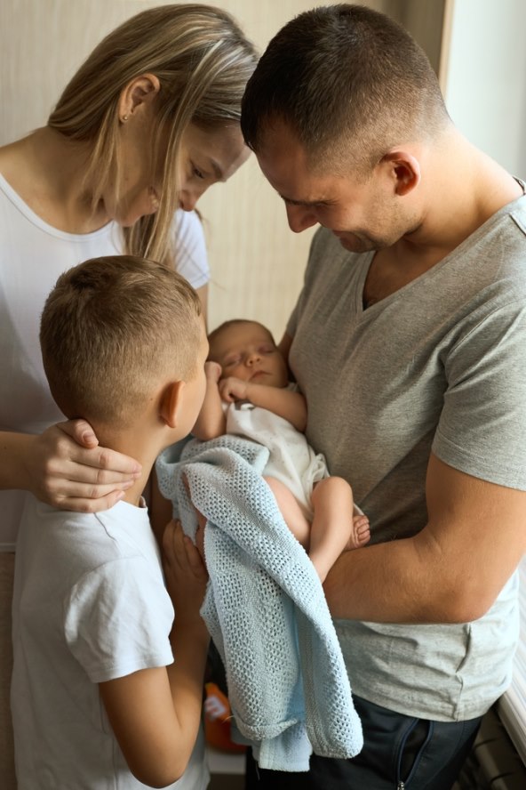 jedno dijete volim više - strucnjak otkriva što napraviti kada favorizirate dijete