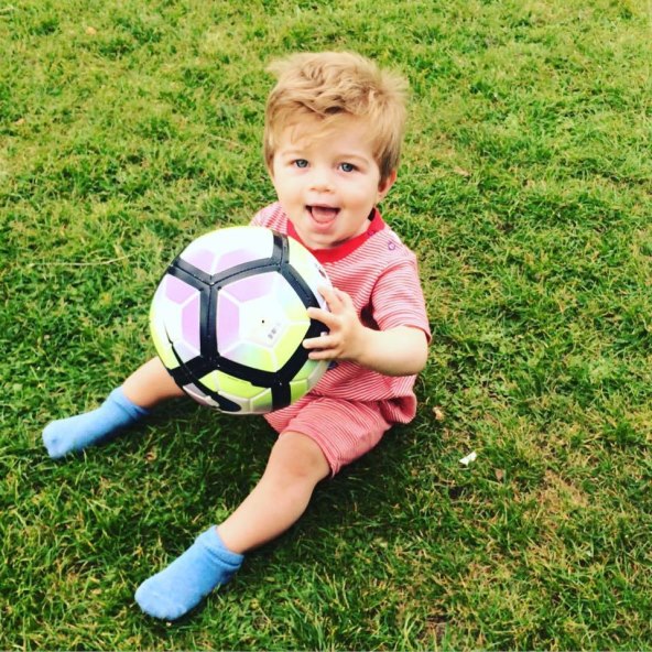 ovako danas izgleda beba s najgušcom kosom