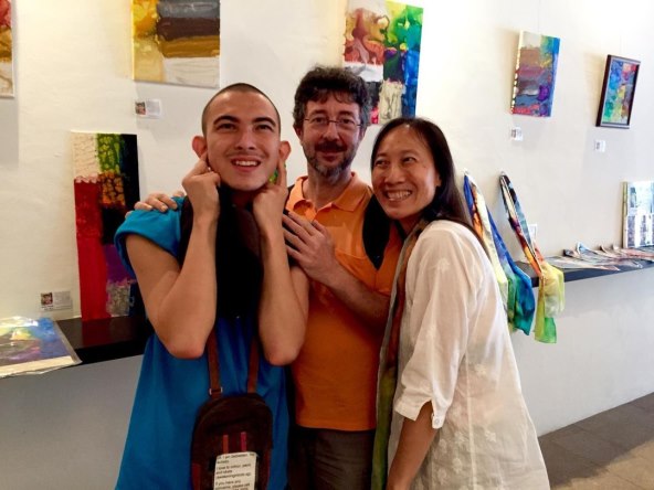 Majka ostavila autisticnog sina da živi sam na Baliju