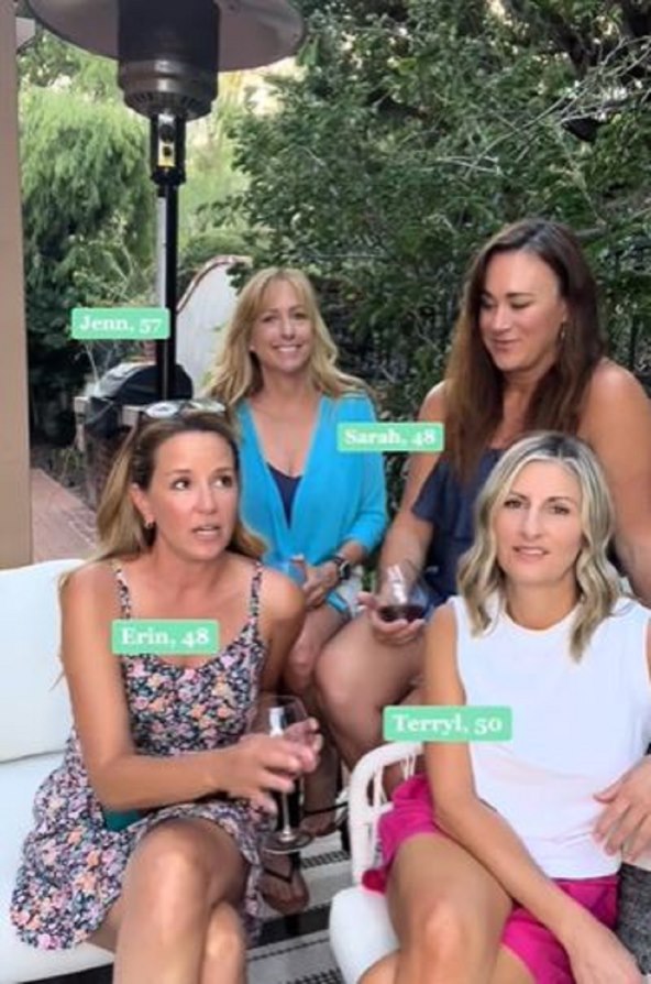 Jenn (57), Terryl (50), Sarah (48) i Erin (48)