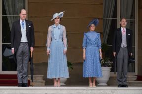 Zašto princ William, Kate i djeca uvijek nose odjecu plave boje?