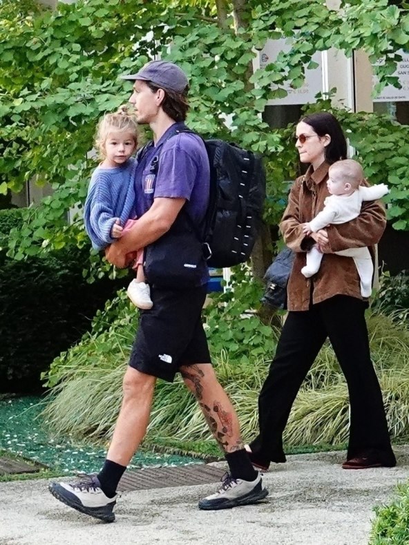 Riley Keough i suprug Ben Smith-Petersen u Veneciji 2025.