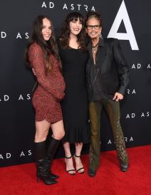 Pjevač Steven Tyler napravio je dijete 16 godišnjoj kćeri Juliji