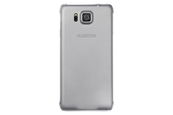Evolucija dizajna pametnih telefona uz Samsung Galaxy Alpha