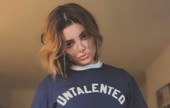 Ella Dvornik